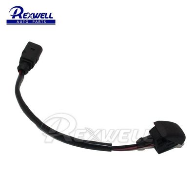 High Quality Car Parts Heated Windscreen Washer Nozzle For SKODA VW 5J0955986